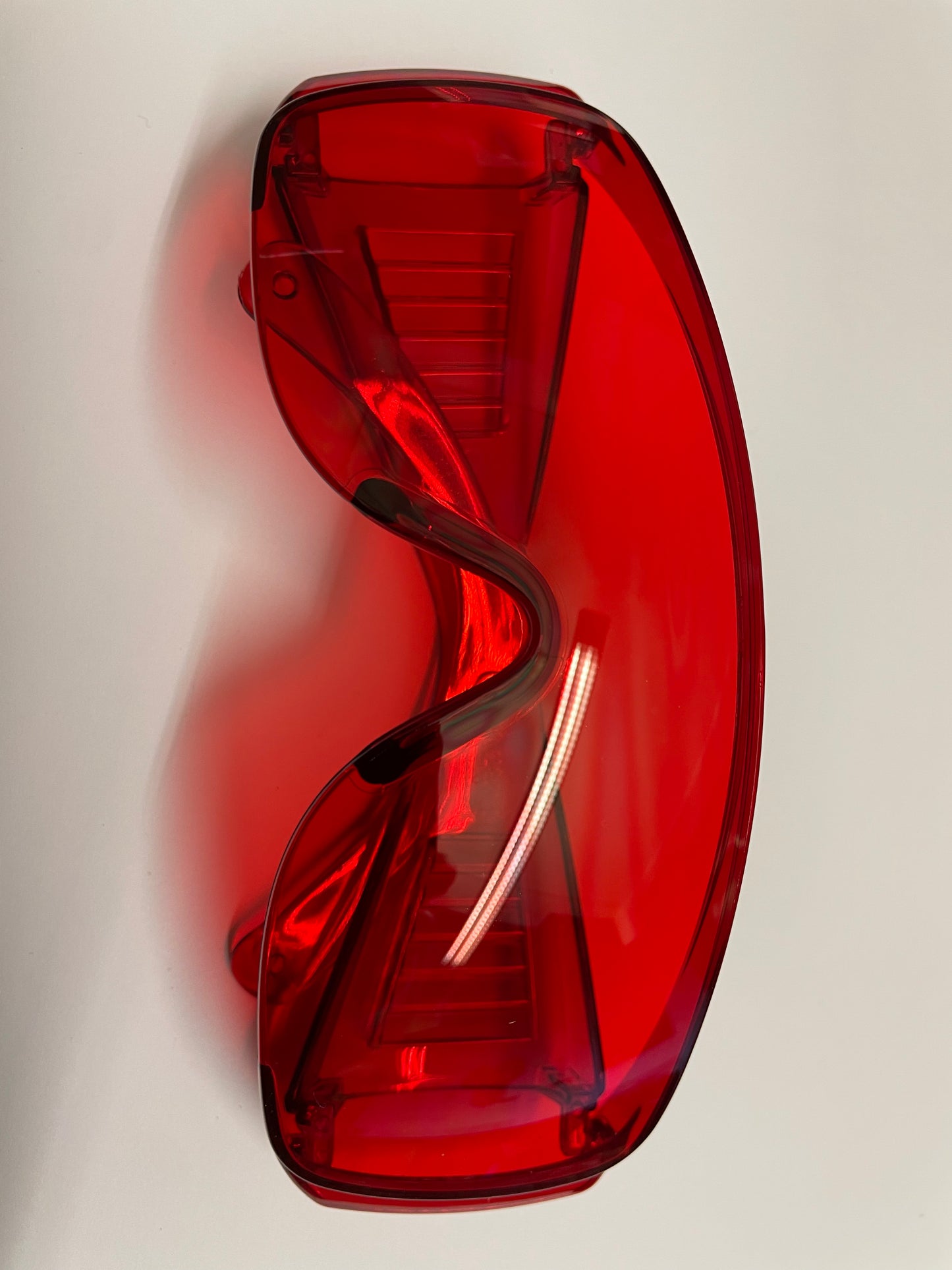 Schutzbrille rot Euro 15,00 zzgl. MwSt.